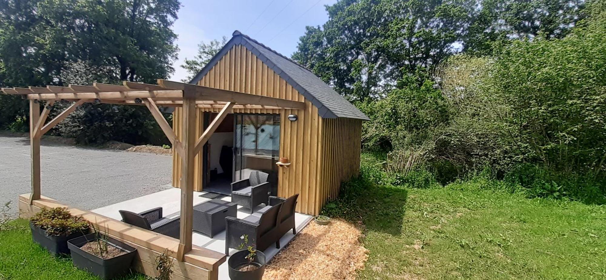 Chalets De Pont Cob Avec Spa Gouézec Exterior foto